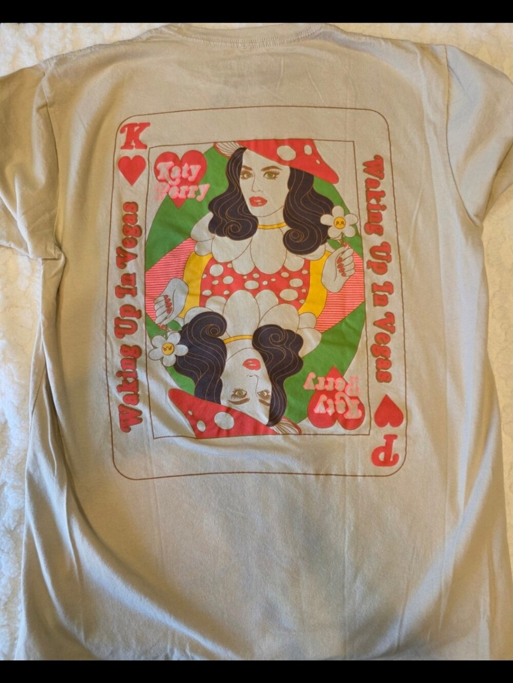 Katy Perry Play Tour Tee L Mushroom Queen Vegas Graphic T-Shirt